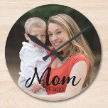Relógio Redondo Mom Established Modern Script Photo<br><div class="desc">Black Mom Established Modern Script Photo Design. Replace the photo with your own of your kids and change the years to the years you became a mom.</div>