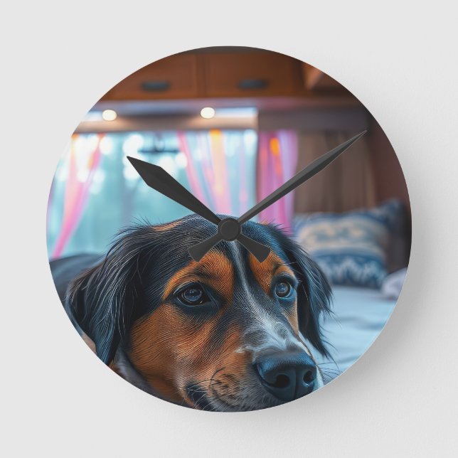 Relógio Redondo Nome: Sonhos de Cachorro Adormecido (Frente)
