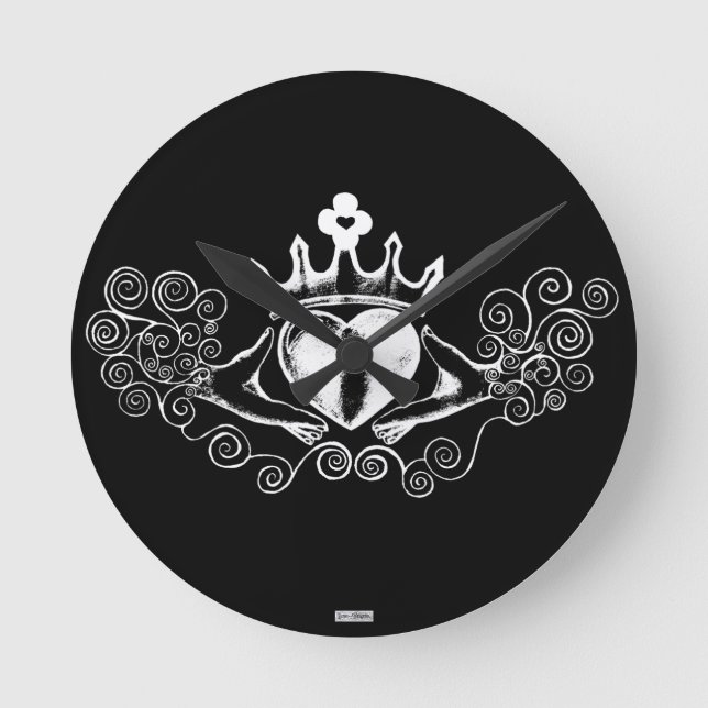 Relógio Redondo O Claddagh (branco) (Frente)