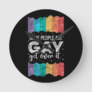 Relógio Redondo Orgulho LGBT Arco-íris Vintage Algumas Pessoas São
