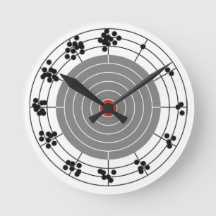 Relógio Redondo Orifícios de bala em volta do alvo, um buraco por