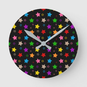 Relógio Redondo Padrão de Estrelas Coloridas Preto