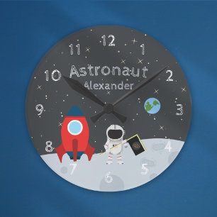 Relógio Redondo Pequeno Astronauta na Lua, Espaço do Primeiro Nome