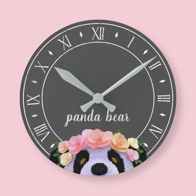 Relógio Redondo Preto e Branco Tema Panda Rústico (A cute panda bear clock with space for your name)