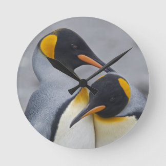Relógio Redondo Pulso de disparo do dueto do rei pinguim