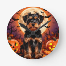 Puppy Adorável com Fundo Halloween