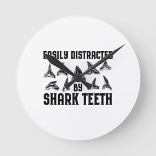 Relógio Redondo Shark TeethCollecting   Shark Tooth Gift Ideas
