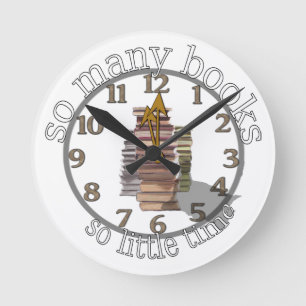 Relógio Redondo Tantos livros tão pouco tempo