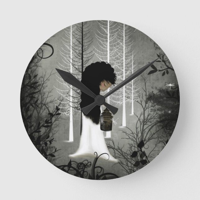 Relógio Redondo Wall Clock Black and White Woodland Girl (Frente)