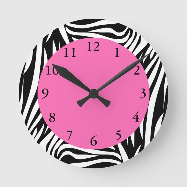 Relógio Redondo Zebra Negra e Branca com Rosa Quente (Frente)
