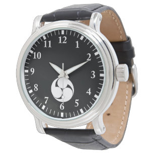 Relógio Três espirais no sentido anti-horário (Jinuki)