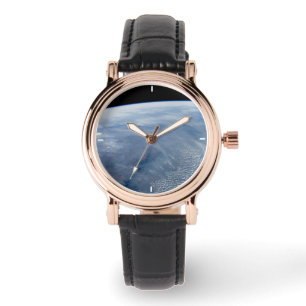 Relógio Um Passeio De Fumaça Sobre A África Austral Tropic