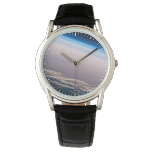 Relógio Um Sunset Orbital Ao Largo Da Costa Do Cabo San Lu