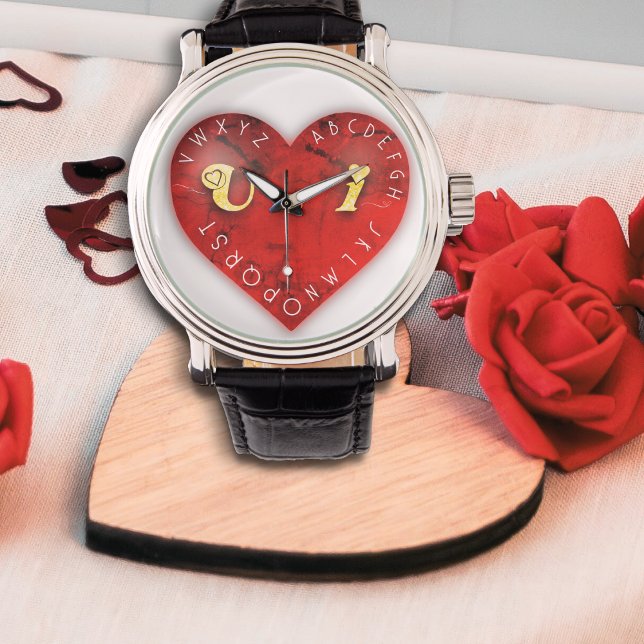 Relógio Você e eu - jogo de alfabeto em um coração vermelh (Criador carregado)