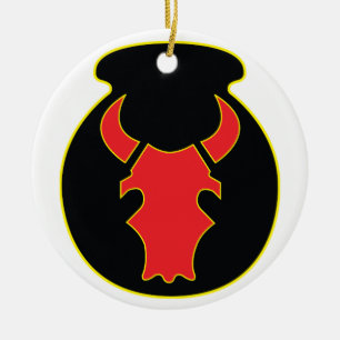 Remendo de Red Bull e ornamento cerâmico da crista