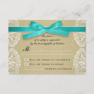 rendas brancas, fita azul e noivado de burlap RSVP