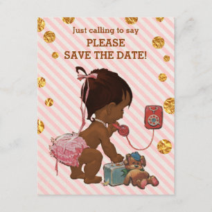 Reserve A Data A menina étnica em pontos das listras do telefone