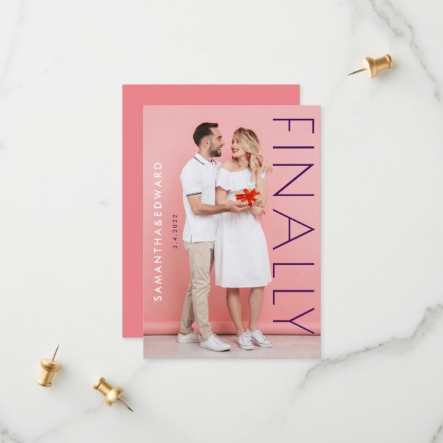 Reserve A Data A Revista Moderna Parece Finalmente Foto (Frente/Verso In Situ)