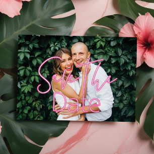 Reserve A Data Amor Elétrico Coração Rosa Neon e Foto Tipográfica