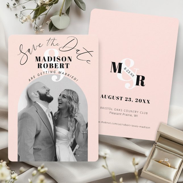 Reserve A Data Ampersand Rosa Foto Preto e Branco Arco de Casamen (Unique Blush pink ampersand monogram black and white arch photo modern wedding save the date card)