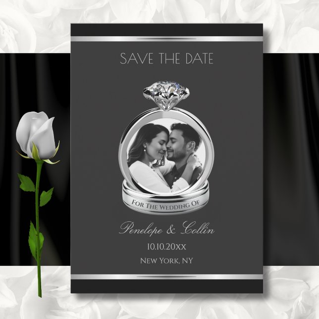 Reserve A Data Anel Preto e Prata Moderno Foto Save the Date (tic elegant black evening wedding save the date announcement with silver diamond ring.)