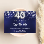 Reserve A Data aniversário de 40 anos marinho de estrelas da prat<br><div class="desc">Um moderno e elegante Salve a Data para uma parte aniversário de 40 anos. Um fundo azul marinho decorado com estrelas de falso prata. Personalize e adicione uma data e um nome. A cor azul é irregular. O texto: Salvar a Data é gravado com um script de estilo com letra...</div>