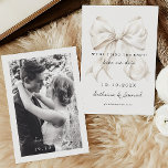 Reserve A Data Arco branco elegante Salve a data com a foto<br><div class="desc">Casamento "Somos casandos" salve o convite de data com um design branco elegante e letra de script manuscrito. Adicione sua foto ao fundo para um toque pessoal.</div>