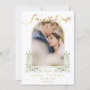 Reserve A Data Arco de Foto com Rotulo Dourado e Verdura Elegante