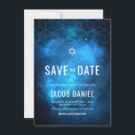 Reserve A Data Bar da Galáxia Espacial Azul Mitzvah<br><div class="desc">O Bar Mitzvah,  tema do espaço moderno,  salva as datas em azul e preto. Personalize facilmente o seu evento!</div>