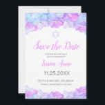 Reserve A Data Bat Mitzvah Watercolor Floral Pink Salvar a Data<br><div class="desc">Sombras de flores cor-de-rosa, lavanda e azul aqua hydrangea e uma Estrela de David decoram esta elegante aquarela Bat Mitzvah Salve o cartão Date. Este design apresenta uma borda floral no topo e na base. Seus detalhes de celebração podem ser personalizados em uma tipografia moderna de roteiro em rosa e...</div>