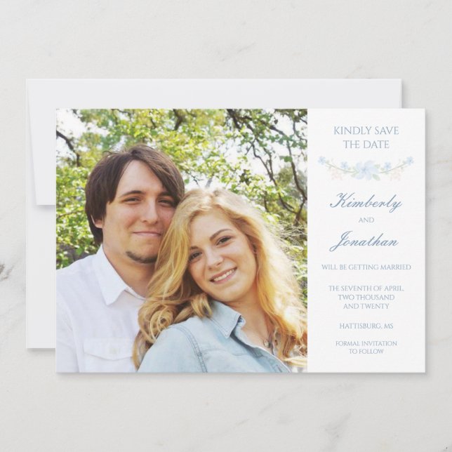 Reserve A Data Blue Floral Wreath Save the Date Card (Frente)