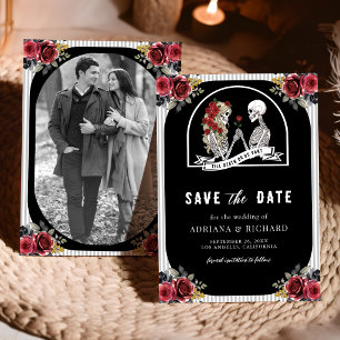 Reserve A Data Casal de Esqueletos Góticos Rosas Foto Casamento P