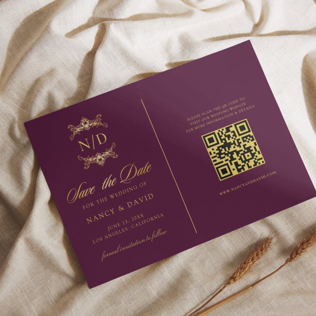 Reserve A Data Casamento Código Qr Monograma Dourado e Borgonha (Criador carregado)