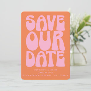 Reserve A Data Casamento Código QR Rosa e Laranja Groovy Retro do