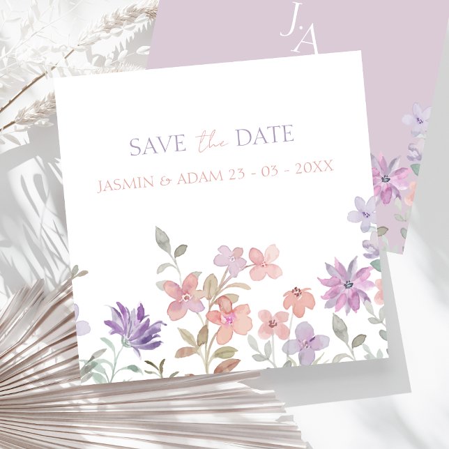 Reserve A Data Casamento de Flor Selvagem Rosa-Lavanda Elegante (Elegant Lavender Pink Whimsical Wildflower Wedding Save The Date Card)