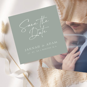 Reserve A Data Casamento de Foto com Rótulo em Verde Sage Minimal