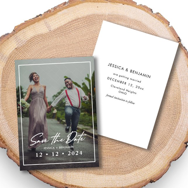 Reserve A Data Casamento de Foto Personalizado Elegante Salve o C (Minimalist Striped Overlay Photo Wedding Save the Date Card, Front and Back)