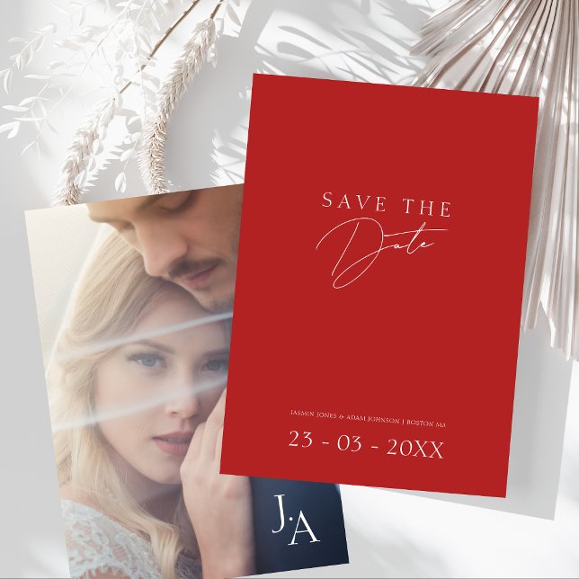 Reserve A Data Casamento de Fotos com Script Vermelho de Crimson  (Minimalist Crimson Red Script Photo Wedding Save The Date)