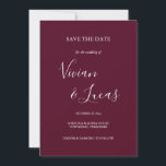 Reserve A Data Casamento de Script Burgundy Salve a Data<br><div class="desc">Casamento de Script Burgundy Salve o cartão de Data com nomes de estilo de assinatura,  este elegante burgundy salva o cartão de data pode ser personalizado com suas informações especiais do dia do casamento em letra chic.</div>