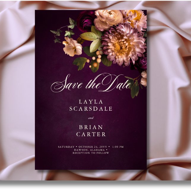 Reserve A Data Casamento de Script Floral Floral Elegante Burgund (Elegant Burgundy Moody Floral Script Wedding Save the Date)