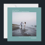 Reserve A Data Casamento de Teal de Foto Mínimo Quadrado em Esqua<br><div class="desc">Este simples casamento Salve o cartão de data apresenta um elegante design quadrado com um fundo teal e texto colocado simetricamente que é justificado no topo e à direita,  justificado no fundo. Carregue sua foto e avise seus convidados sobre sua próxima data de casamento.</div>