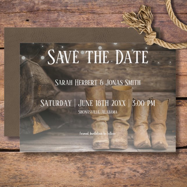 Reserve A Data Casamento de Vaqueiro Russo Barn & Boots Western (Rustic Boots for Two Cowboy Wedding Save The Date)