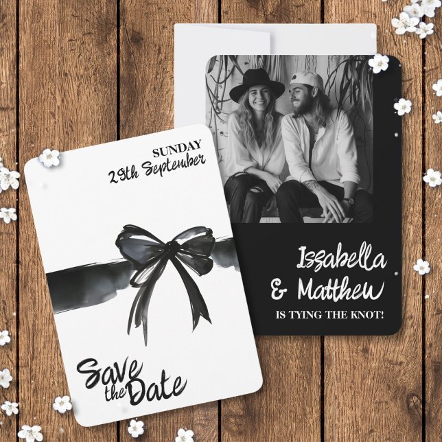 Reserve A Data Casamento Simples Moderno do Arco Branco Negro Tre (Trendy Black White Bow Modern Simple Wedding Save The Date tying the knot elegant watercolor picture)
