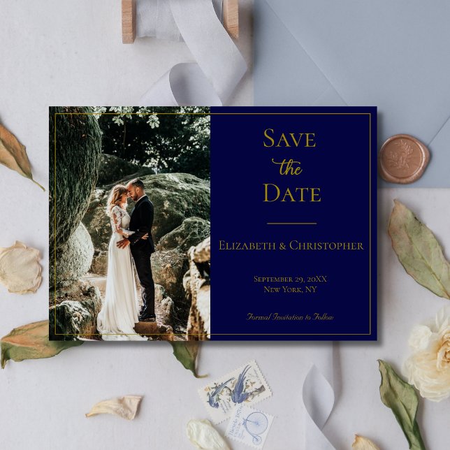 Reserve A Data Código QR de Foto Casamento Azul Marinho Dourado E (Photo QR code Navy Blue Gold Wedding Save the date Card)