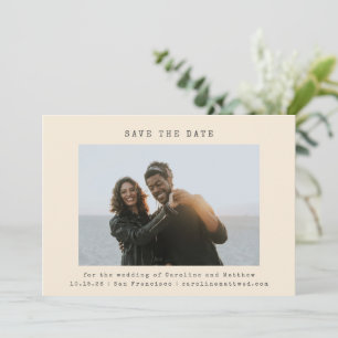 Reserve A Data Cream Retro Typewrite Font Foto de Casamento Simpl