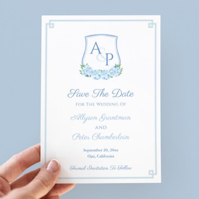 Reserve A Data Crest de Casamento Monograma Botânico Azul Aquarel (Save The Date Card design featuring a watercolor blue hydrangea crest, greek key border and backer)