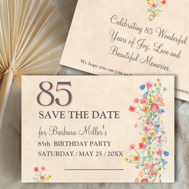 Reserve A Data Elegante 85º Aniversário - Design de Flor Silvestr (Criador carregado)