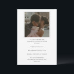 Reserve A Data Elegante Casamento de Foto Moderna em Preto e Bran<br><div class="desc">Esplêndido convite formal para salvar a data em preto e branco com sua foto de noivado favorita adicionada para personalizar.  Personalize a mensagem para o seu local.  Um lindo prelúdio para o belo convite que seus convidados logo receberão.</div>