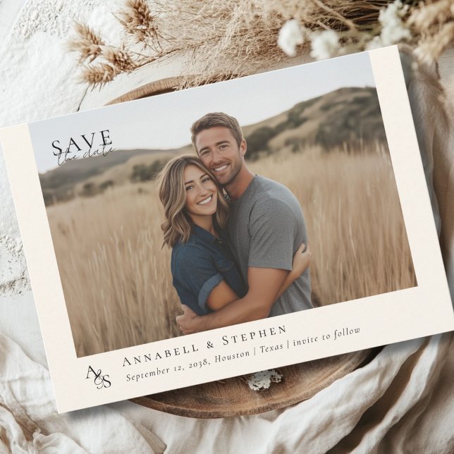 Reserve A Data Elegante, Clássico, Monograma, Bege, Casamento 1 F (Elegant, Classic, Monogram, Beige, Wedding 1 Photo Save The Date Card)