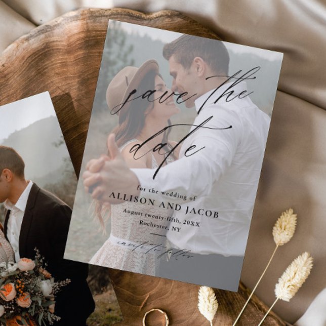 Reserve A Data Elegante Script Fotografia Casamento Salve a Data (Elegant handwritten script wedding photo save the date.)